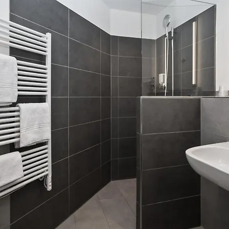 Hotel Engel Luttingen 3*