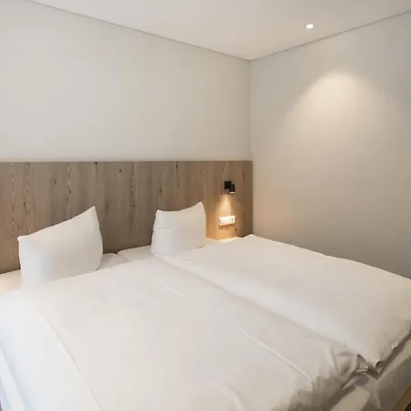 Szálloda Engel Luttingen 3*